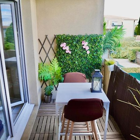 T2 Lumineux Et Piscine Apartman Montpellier Kültér fotó