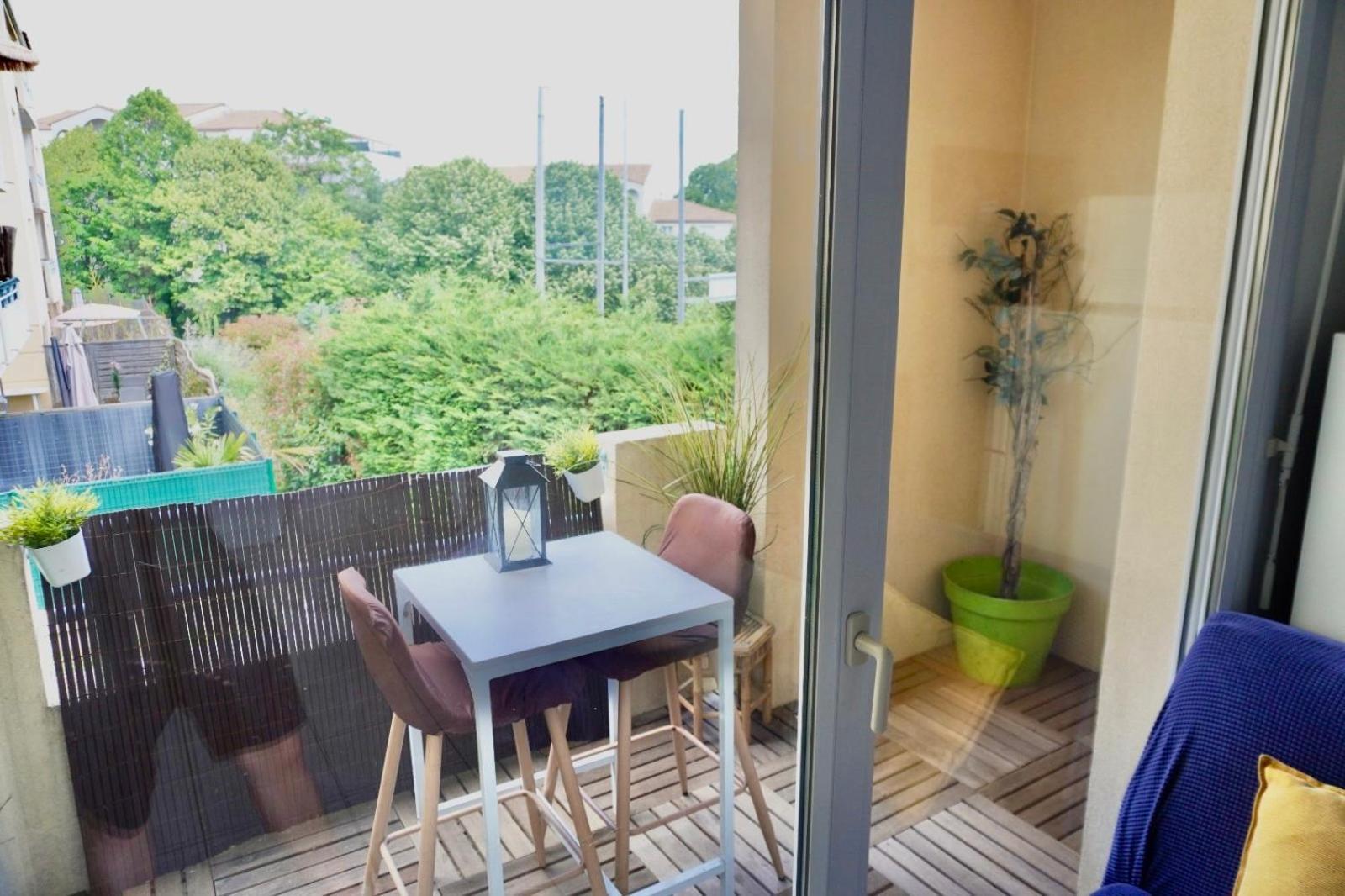 T2 Lumineux Et Piscine Apartman Montpellier Kültér fotó